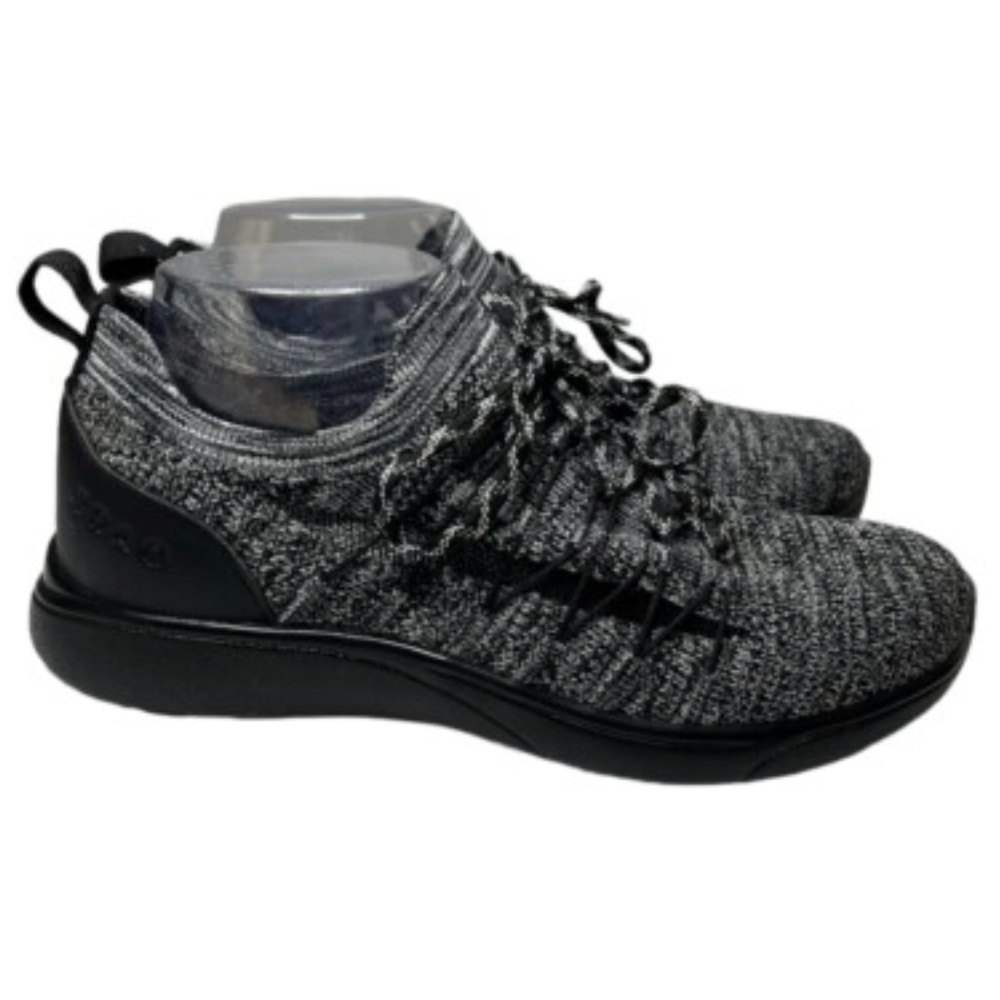 Traq by Algeria womens black comfort sneakers size 11.5